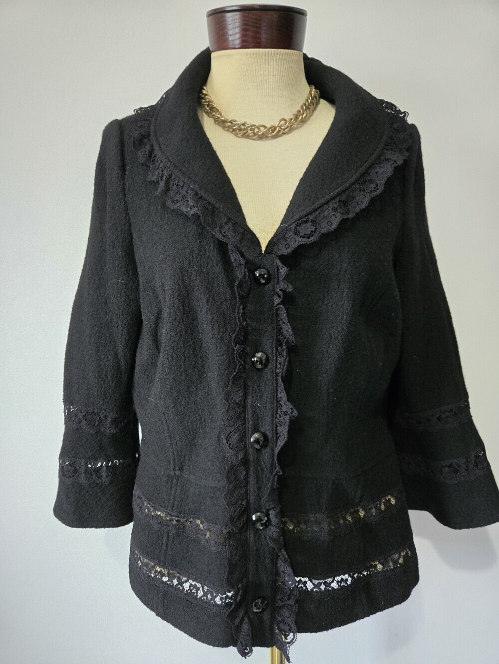 Rickie Freeman Teri Jon Black Textured Lightweight Wool Jacket With Lace. 14